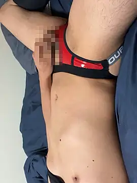 Snapshot of trtr9595 chatting on 14, 11, 2025 trtr9595 online show from 14, 11, 2025