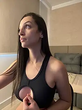 BelleRune online show from 1, 3, 2025