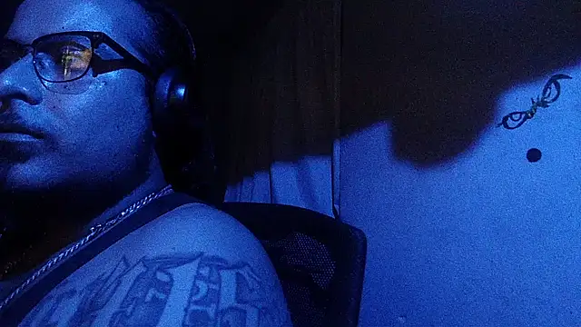 Snapshot of licknitright666 chatting on 14, 11, 2025 licknitright666 online show from 14, 11, 2025