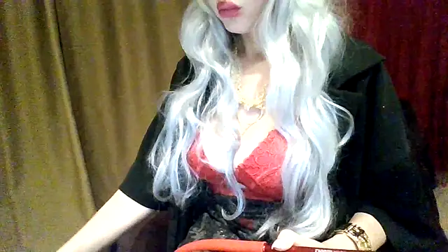 Snapshot of L1ona_Luxe chatting on 14, 11, 2025 L1ona Luxe online show from 14, 11, 2025