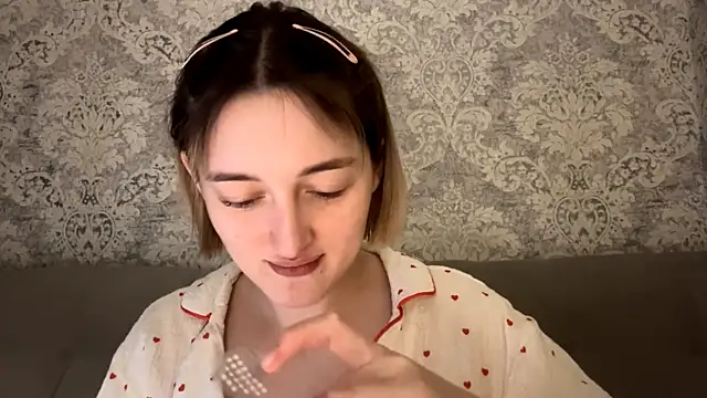 Emily lyy online show from 15, 1, 2026