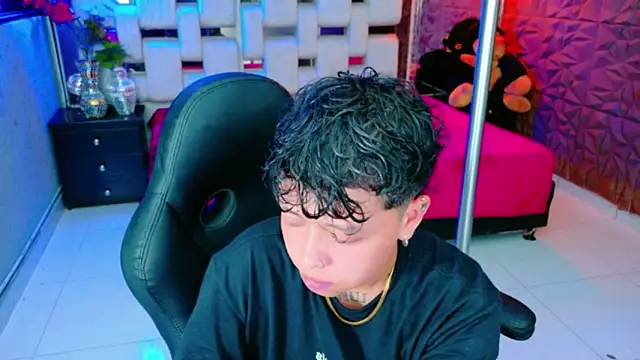 lunabustygirl online show from 8, 2, 2026