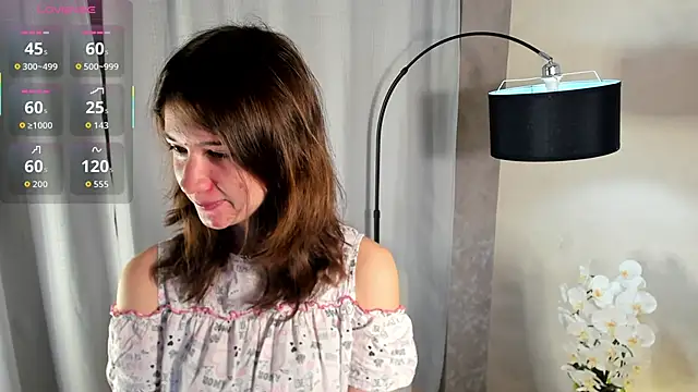 Snapshot of MarilynMun chatting on 15, 12, 2025 MarilynMun online show from 15, 12, 2025