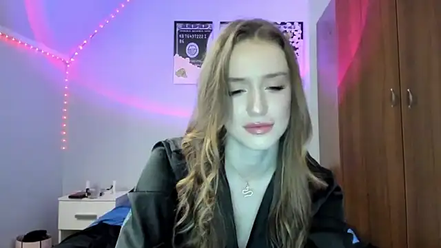 tinyglow online show from 24, 6, 2026