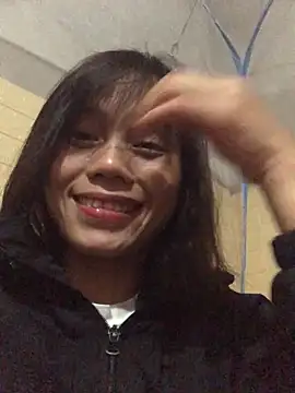 Snapshot of Trangbabylove chatting on 15, 11, 2025 Trangbabylove online show from 15, 11, 2025