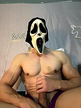 Luna MaskedMan online show from 24, 11, 2025