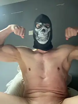 Snapshot of Luna_MaskedMan chatting on 22, 5, 2026 Luna MaskedMan online show from 22, 5, 2026