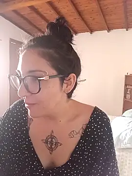 Melinerd online show from 17, 11, 2025