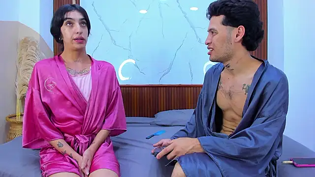 Loversinfire2 online show from 3, 2, 2026