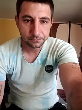 Exuuuuu1 online show from 15, 6, 2026