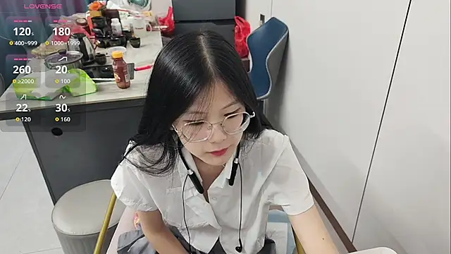Snapshot of xlin-baby chatting on 20, 5, 2026 xlin-baby online show from 20, 5, 2026