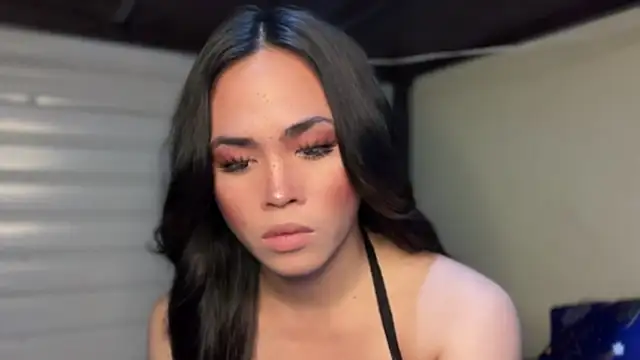 hugecockhiraya online show from 19, 2, 2026