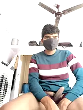 Snapshot of DesiAnita3693 chatting on 28, 11, 2025 DesiAnita3693 online show from 28, 11, 2025