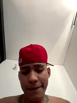 Snapshot of Scott_hots69 chatting on 17, 11, 2025 Scott hots69 online show from 17, 11, 2025