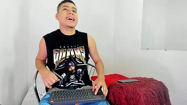 Lucastorrez01 online show from 5, 2, 2026