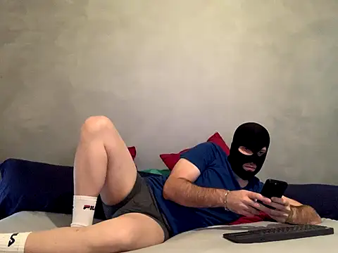 PlayWithMe95 online show from 19, 11, 2025