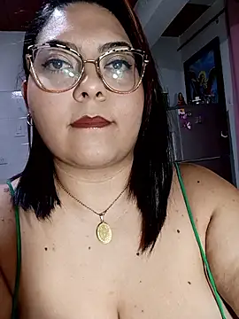 Snapshot of Anna_Lucia88 chatting on 7, 6, 2026 Anna Lucia88 online show from 7, 6, 2026