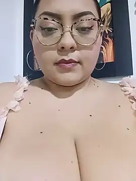 Snapshot of Anna_Lucia88 chatting on 10, 7, 2026 Anna Lucia88 online show from 10, 7, 2026