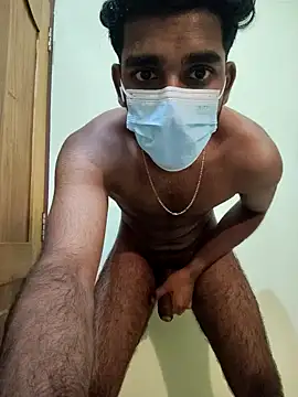 Snapshot of Yournextdoorboy chatting on 17, 11, 2025 Yournextdoorboy online show from 17, 11, 2025