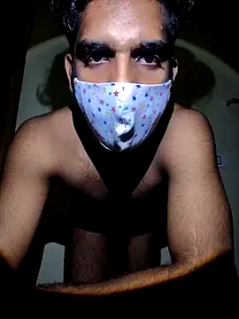 Snapshot of Yournextdoorboy chatting on 1, 5, 2026 Yournextdoorboy online show from 1, 5, 2026