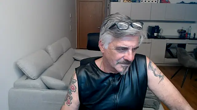 Buidapest online show from 7, 2, 2026