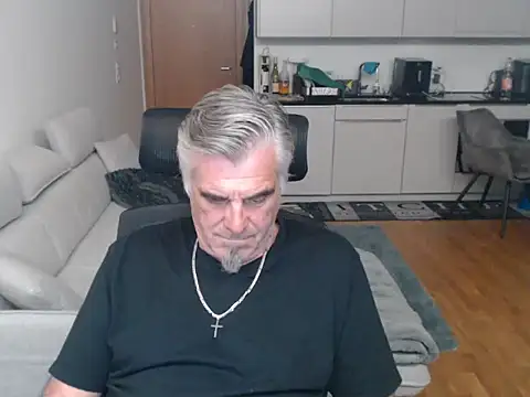 Snapshot of Buidapest chatting on 28, 4, 2026 Buidapest online show from 28, 4, 2026
