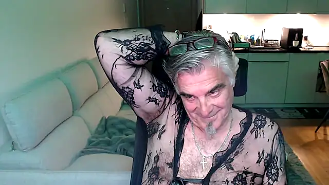 Snapshot of Buidapest chatting on 16, 5, 2026 Buidapest online show from 16, 5, 2026