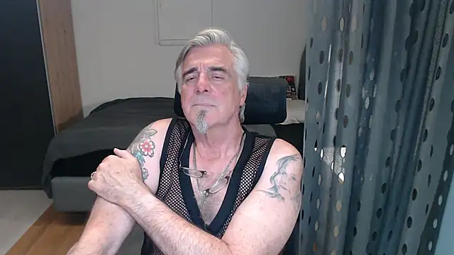 Snapshot of Buidapest chatting on 8, 7, 2026 Buidapest online show from 8, 7, 2026