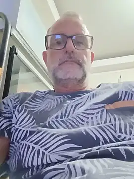 Snapshot of nard53 chatting on 5, 6, 2026 nard53 online show from 5, 6, 2026