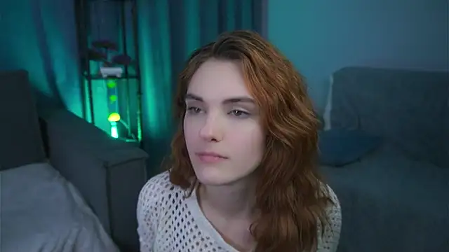 foxy cute4you online show from 5, 12, 2025