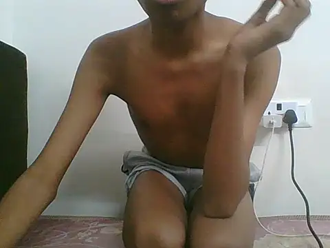 Snapshot of akshr1099 chatting on 27, 11, 2025 akshr1099 online show from 27, 11, 2025