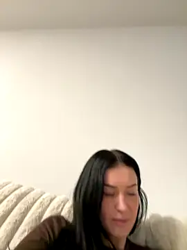 alysiamarie00 online show from 18, 11, 2025