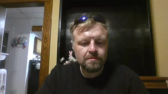 Snapshot of TheOneDonShaun chatting on 9, 4, 2026 TheOneDonShaun online show from 9, 4, 2026