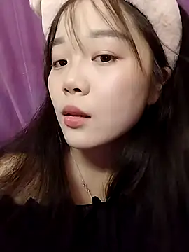 Baa-bee22 online show from 17, 4, 2026