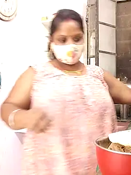 Snapshot of CUTE-LOVE-SWEETS chatting on 15, 5, 2026 CUTE-LOVE-SWEETS online show from 15, 5, 2026