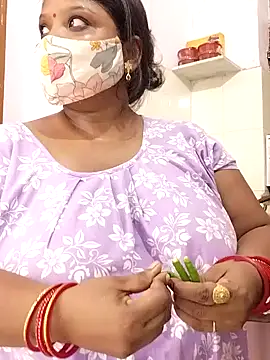 CUTE-LOVE-SWEETS online show from 26, 6, 2026