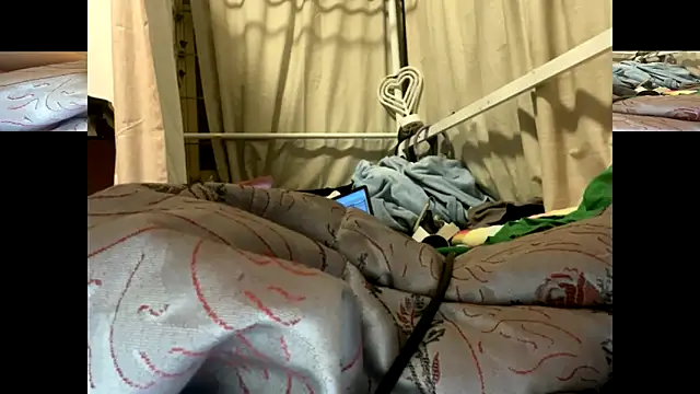 Snapshot of Beans543 chatting on 17, 11, 2025 Beans543 online show from 17, 11, 2025