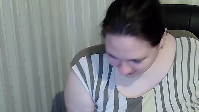 Snapshot of XXXHotcatXXXsss chatting on 17, 11, 2025 XXXHotcatXXXsss online show from 17, 11, 2025