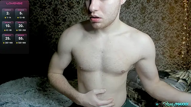 Snapshot of Maxhornyblondieman chatting on 19, 12, 2025 Maxhornyblondieman online show from 19, 12, 2025