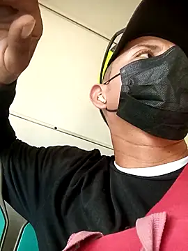 juunioreest online show from 4, 12, 2025