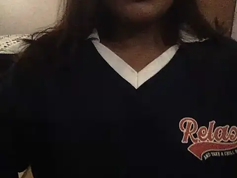 Snapshot of raveena_hot chatting on 29, 5, 2026 raveena hot online show from 29, 5, 2026
