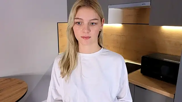 DebraVaughn online show from 1, 12, 2025