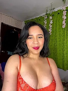 Esmerald 1111 online show from 6, 3, 2026