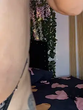 ArielleMillerr- online show from 22, 11, 2025