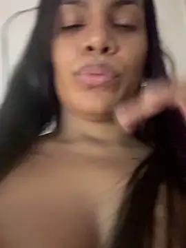 ArielleMillerr- online show from 16, 12, 2025