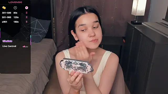 MeliaMelchiori online show from 9, 2, 2026