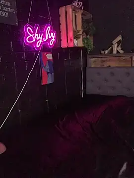 Snapshot of Shy-Ivy chatting on 30, 4, 2026 Shy-Ivy online show from 30, 4, 2026