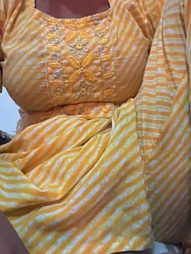 Snapshot of kabitaKumari1 chatting on 18, 12, 2025 kabitaKumari1 online show from 18, 12, 2025