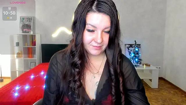 Snapshot of still__her chatting on 23, 12, 2025 still her online show from 23, 12, 2025