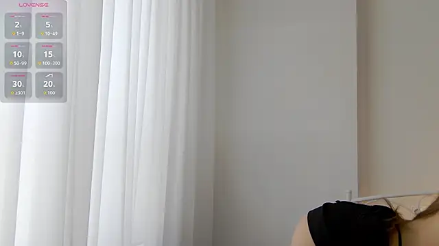 NicoletteBean online show from 22, 5, 2026